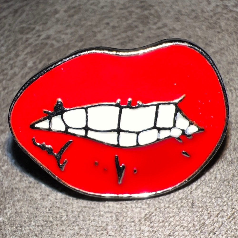 Snarling Red Lips with White Teeth Lipstick Enamel Pin Badge Button Lapel